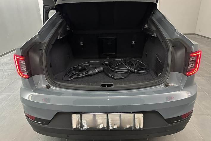 Grå Polestar 2 fra 2023
