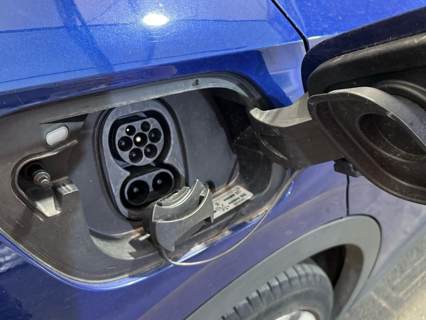 Blå VW ID.4 fra 2021