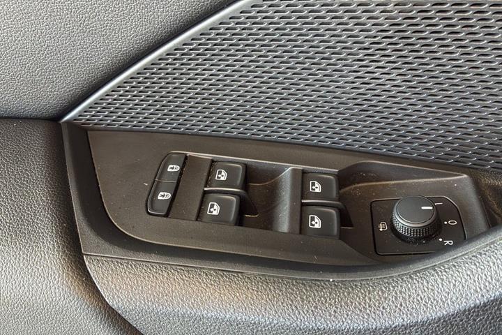 Blå Skoda Octavia fra 2021