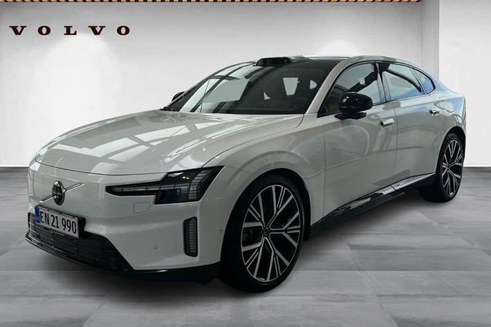 Hvid Volvo ES90 fra 2026 set udefra
