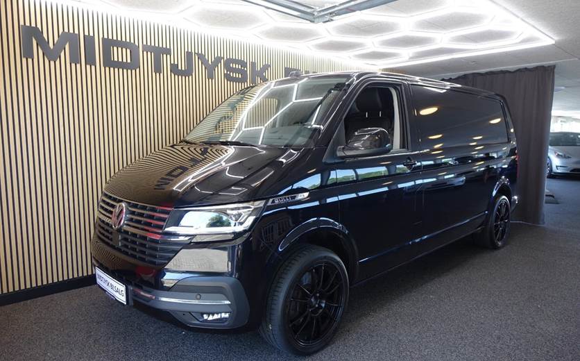 VW Transporter 2,0 TDi 204 Kassevogn DSG lang