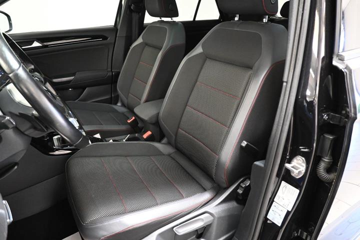 Sort VW T-Roc fra 2022