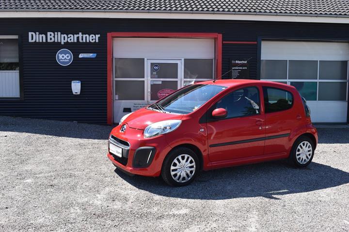 Rød Citroën C1 fra 2013