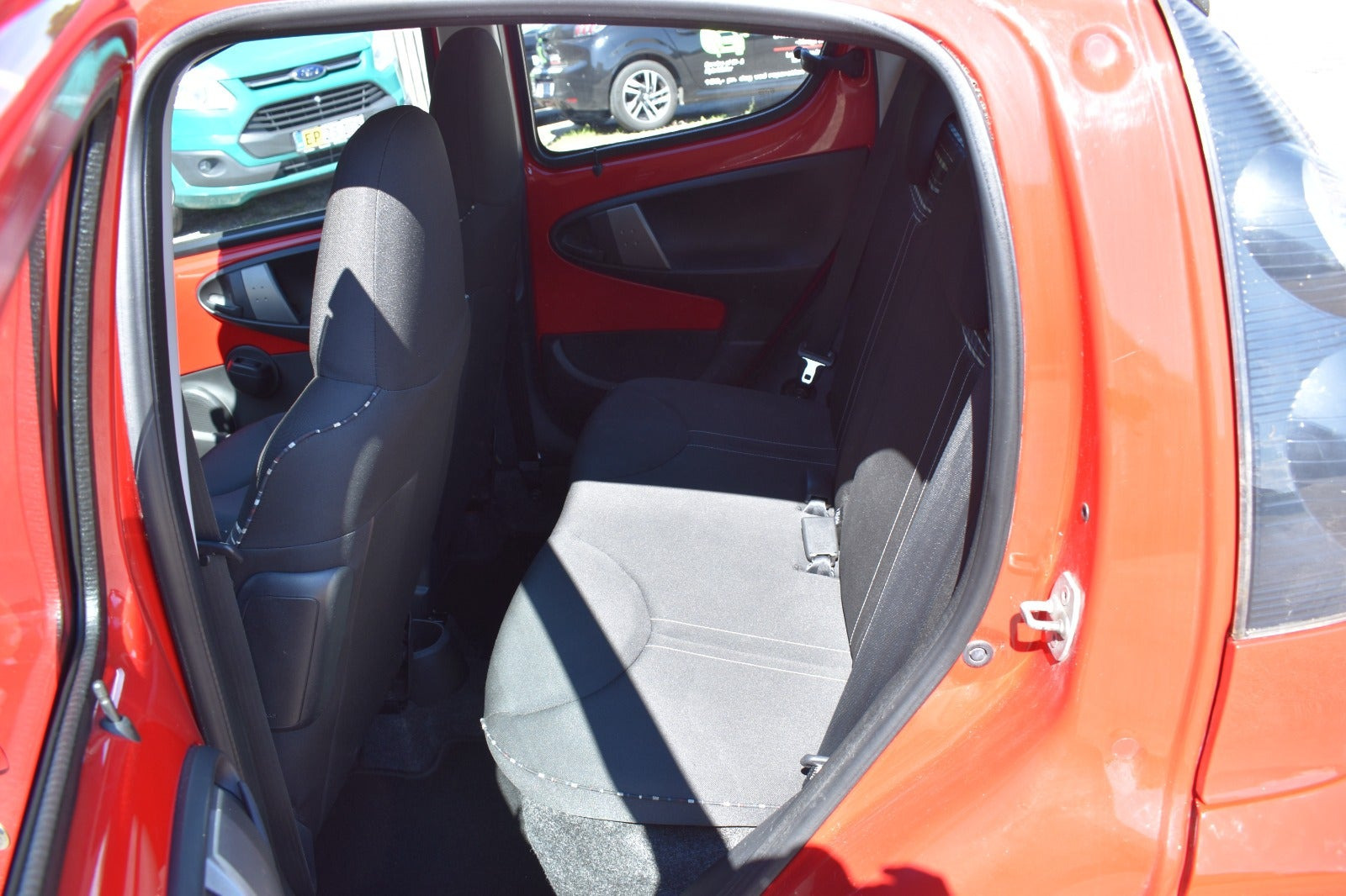 Rød Citroën C1 fra 2013