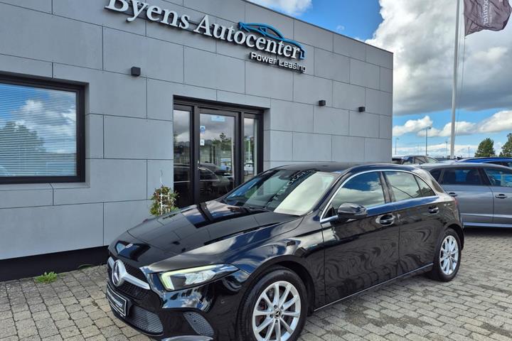 Sort Mercedes A250 e fra 2020