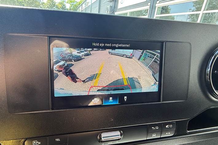 Hvid Mercedes Sprinter 315 fra 2023