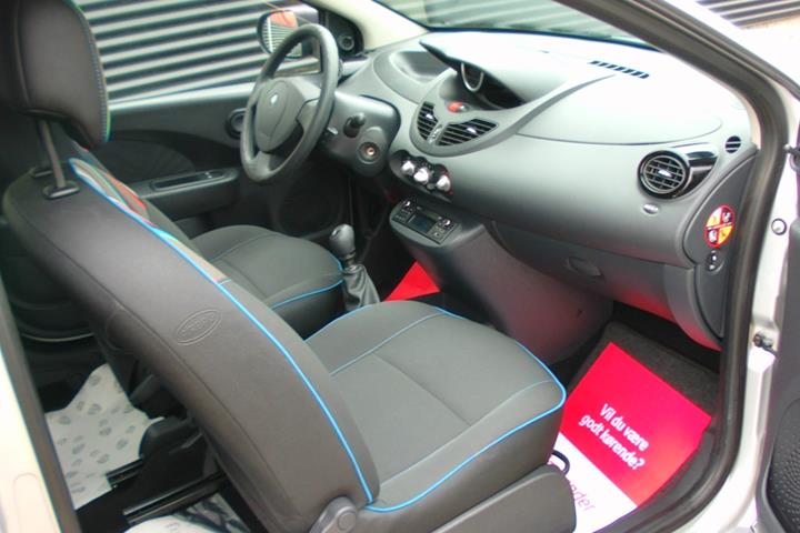 Sølv Renault Twingo fra 2014