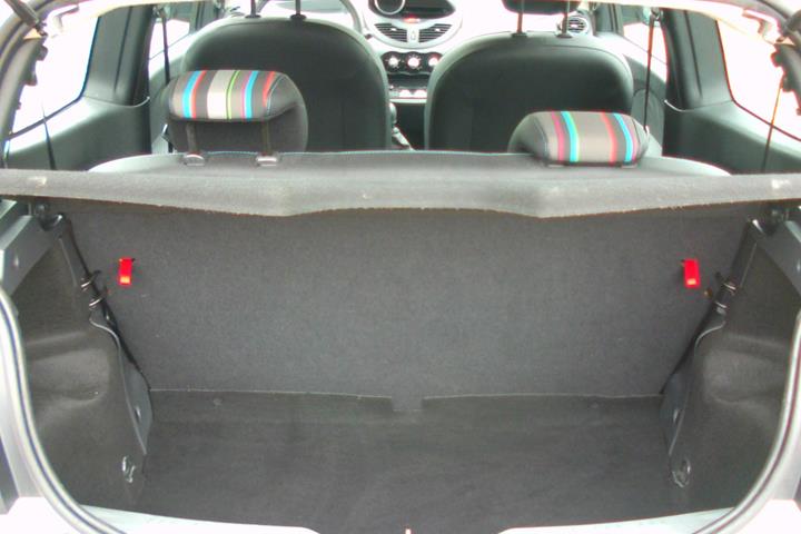 Sølv Renault Twingo fra 2014
