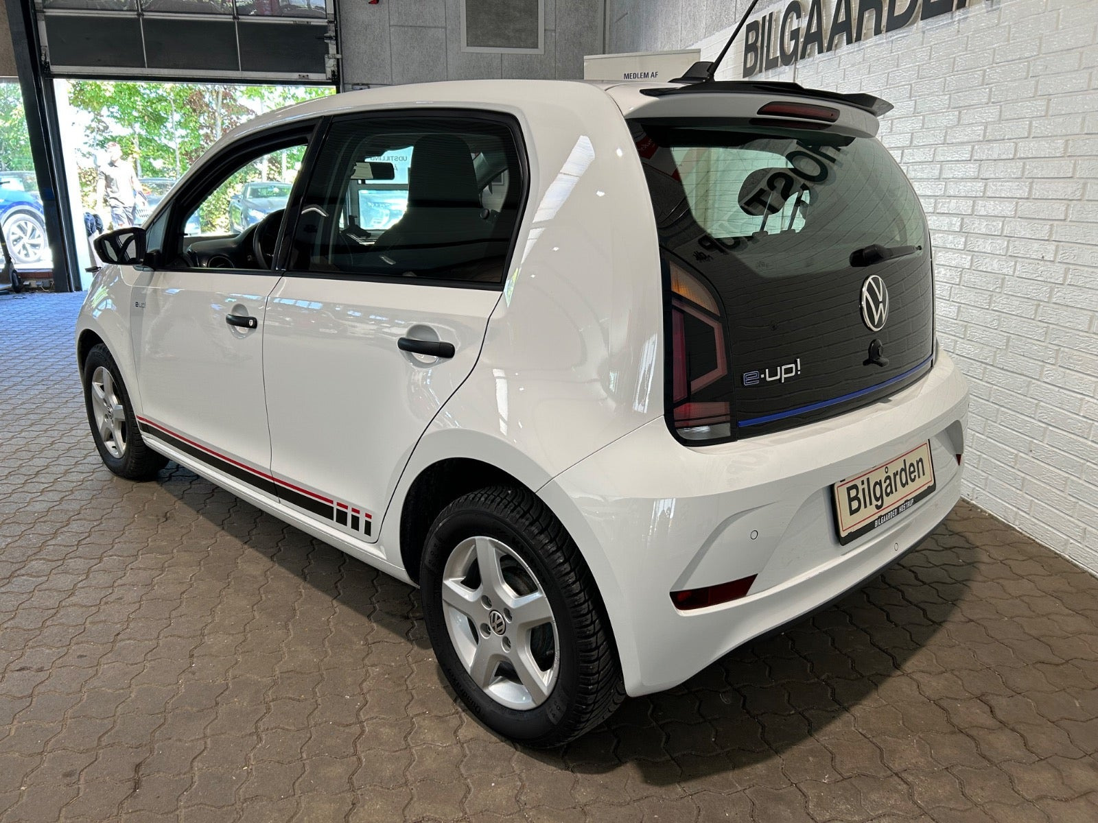 Hvid VW E-UP! fra 2020