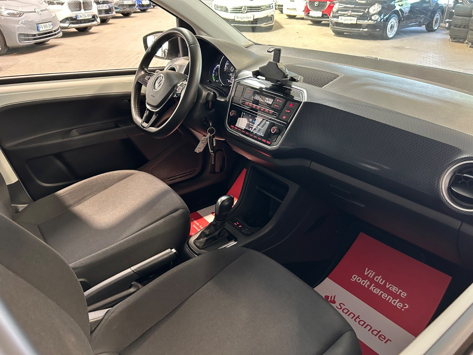 Hvid VW E-UP! fra 2020
