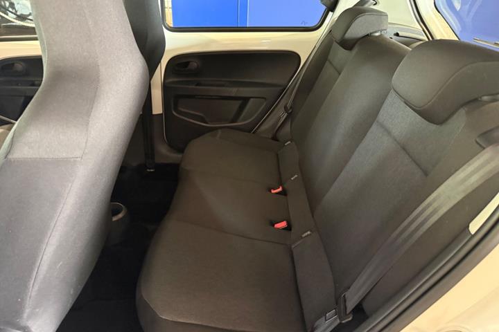 Hvid Skoda Citigo fra 2017