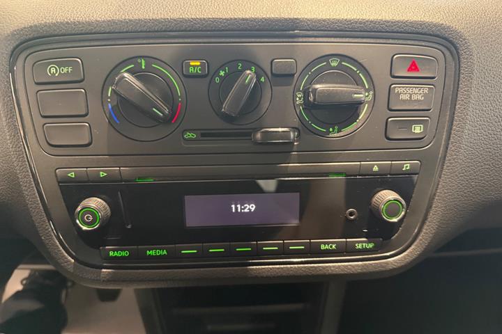 Hvid Skoda Citigo fra 2017