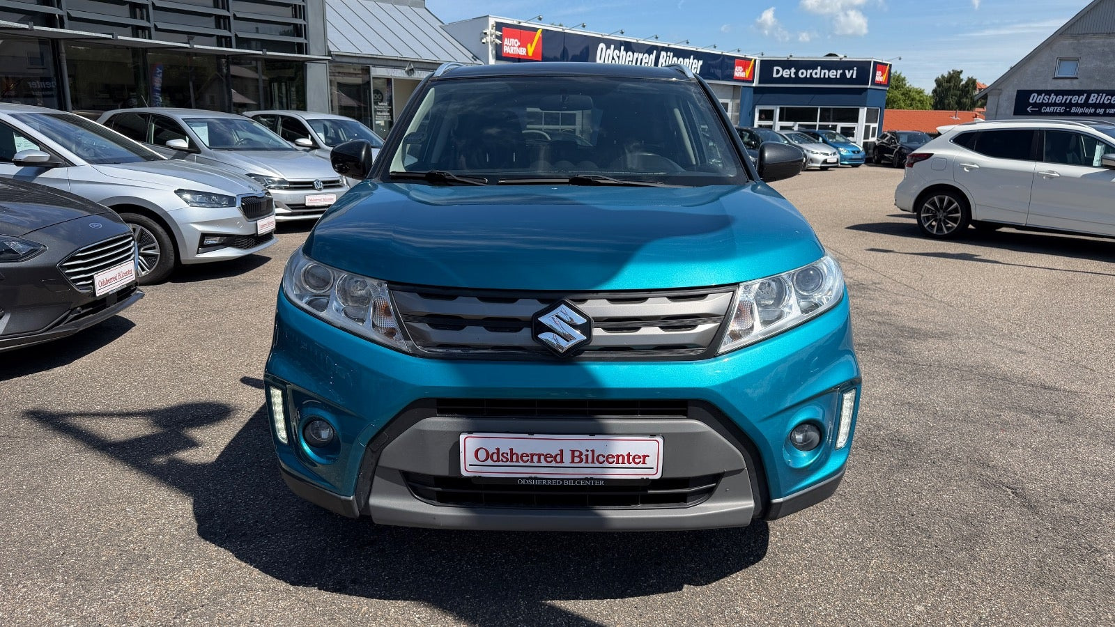 Grøn Suzuki Vitara fra 2015