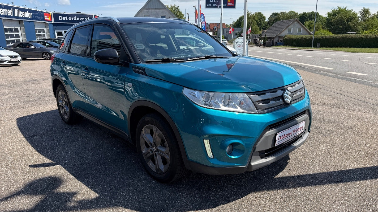 Grøn Suzuki Vitara fra 2015