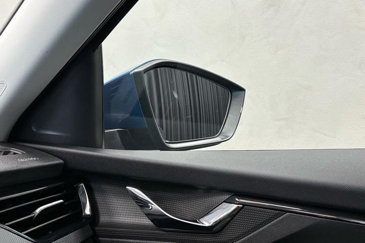 Blå Skoda Kamiq fra 2021