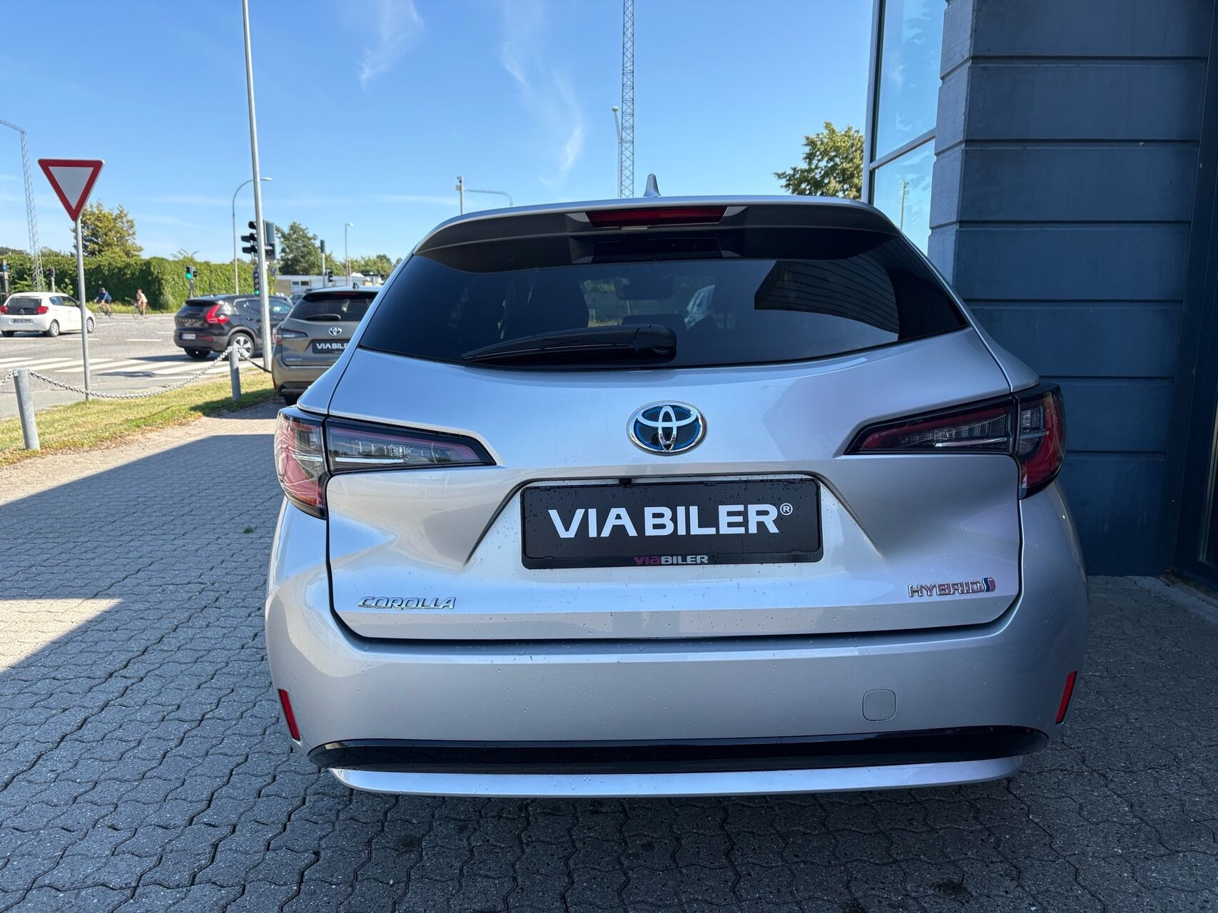 Sølv Toyota Corolla fra 2020