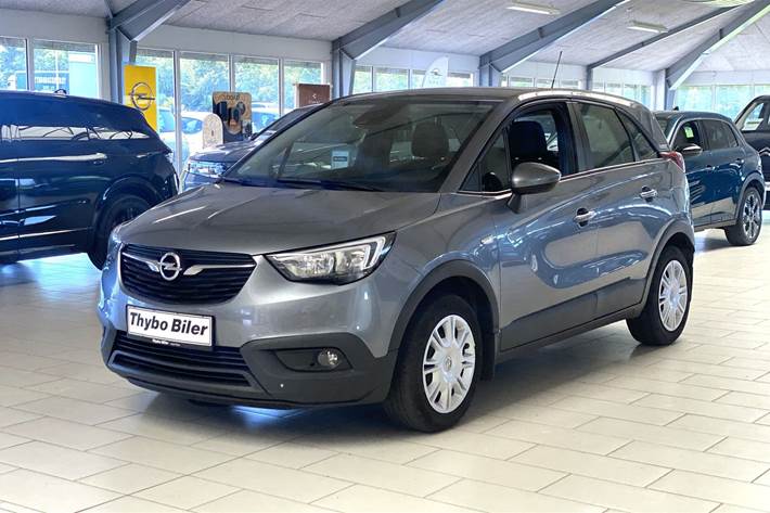 Grå Opel Crossland X fra 2018