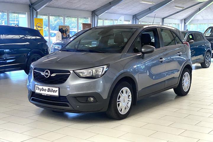 Grå Opel Crossland X fra 2018 set udefra
