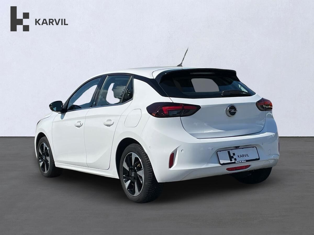 Hvid Opel Corsa-e fra 2022