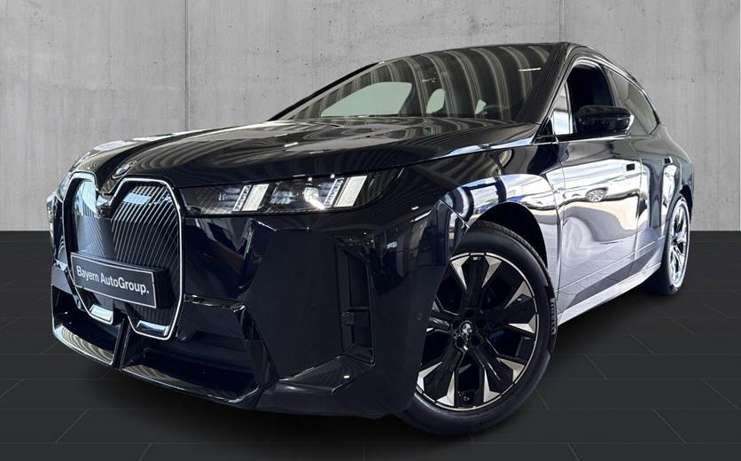 BMW iX xDrive45 Fully Charged