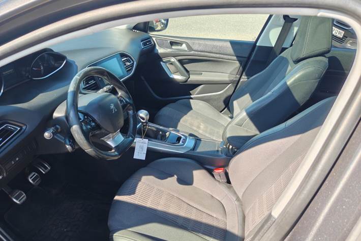 undefined Peugeot 308 fra 2019