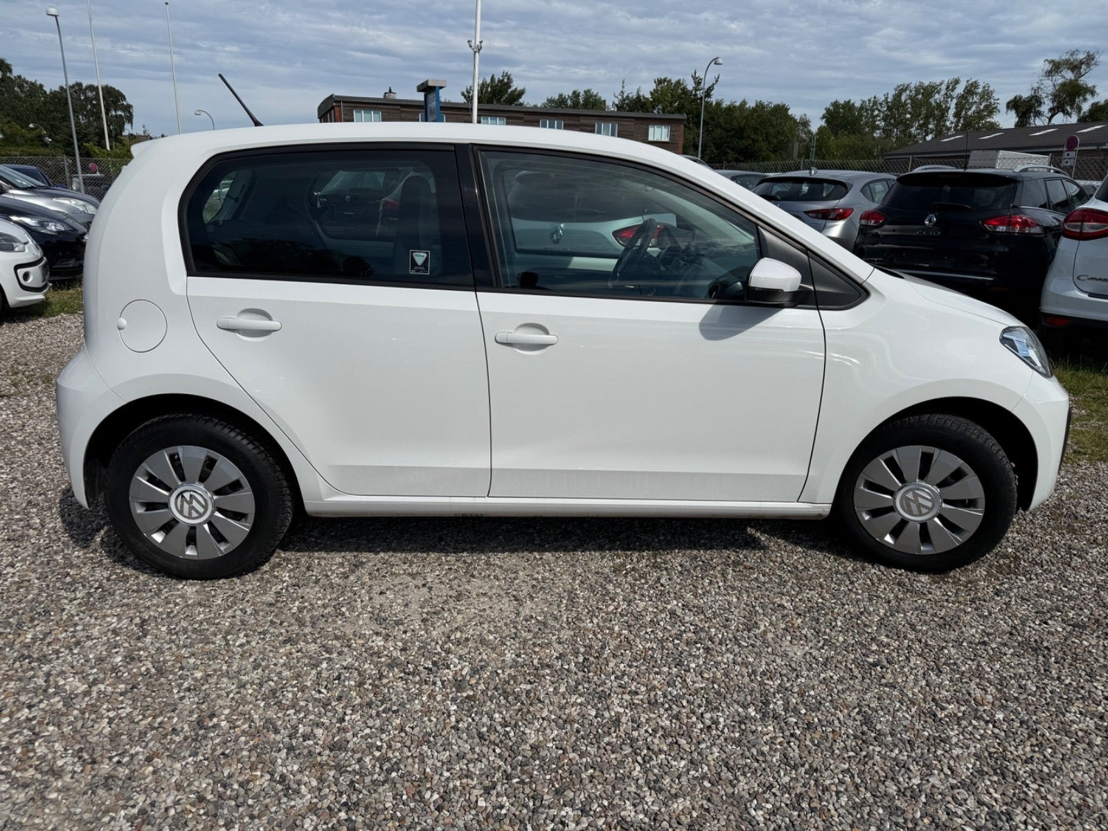 Hvid VW UP! fra 2017
