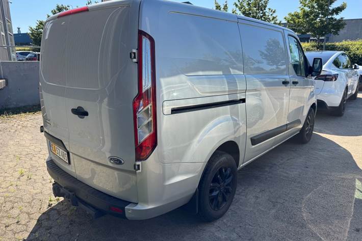 Sort Ford Transit Custom 280 L1 fra 2019
