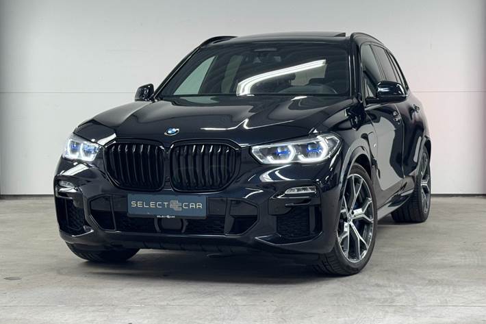 Sort BMW X5 fra 2021