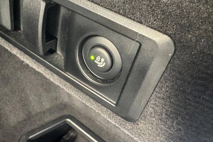 Sort BMW i4 fra 2023