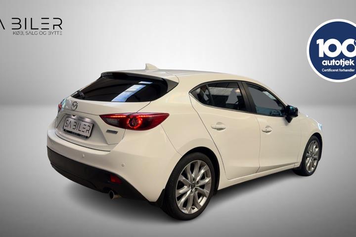 undefined Mazda 3 fra 2015
