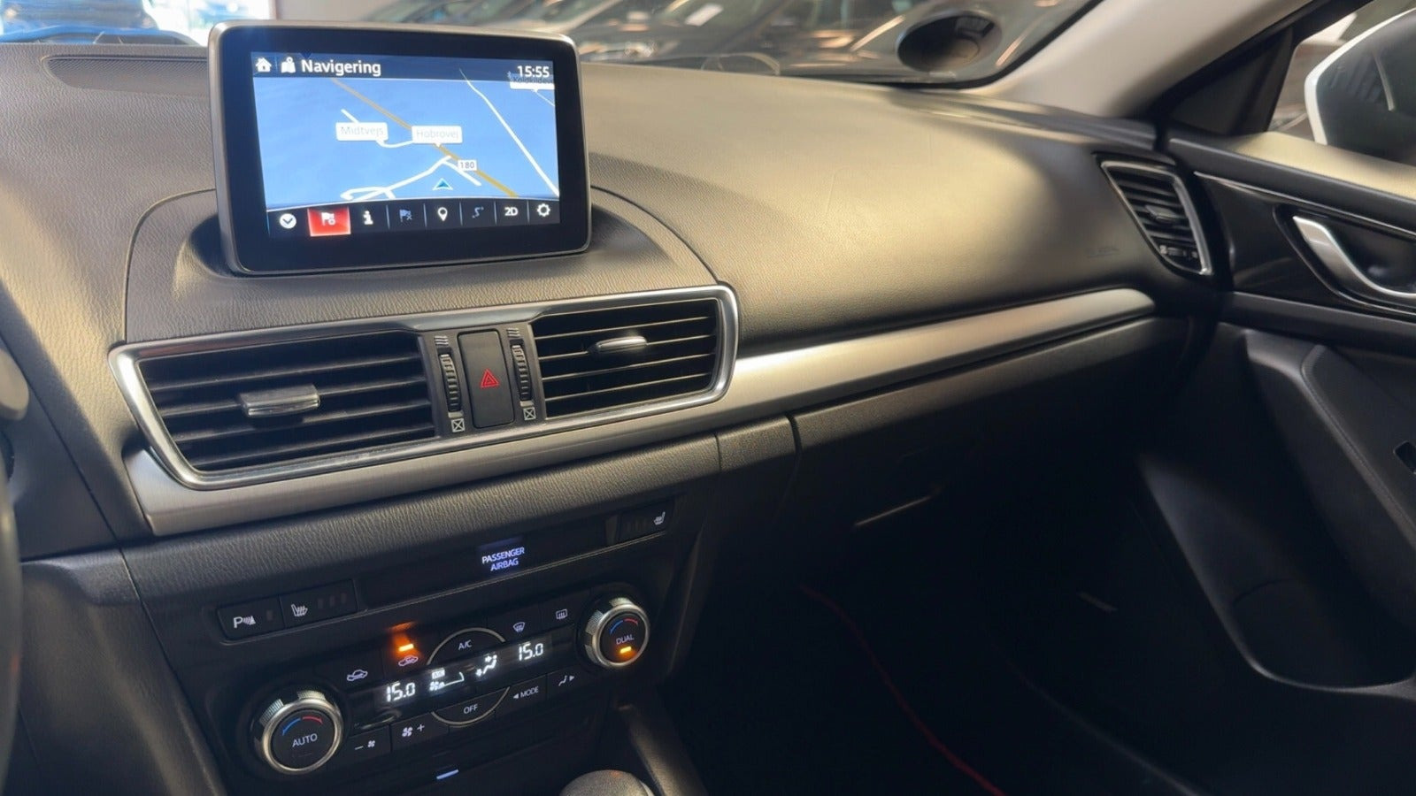 undefined Mazda 3 fra 2015