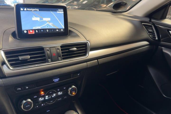 undefined Mazda 3 fra 2015