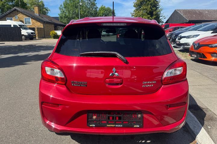 undefined Mitsubishi Space Star fra 2016