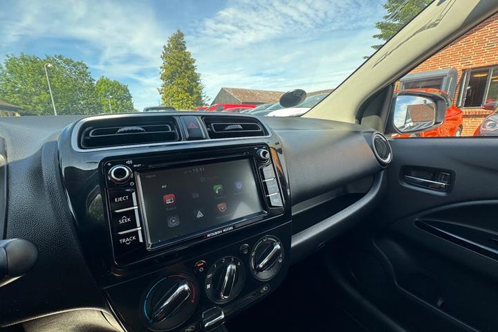 undefined Mitsubishi Space Star fra 2016