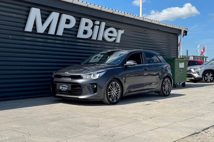 Sort Kia Rio fra 2017