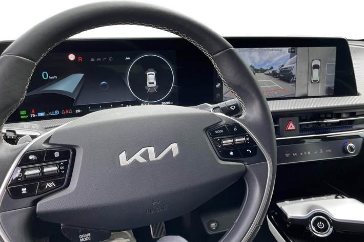 Blå Kia EV6 fra 2023
