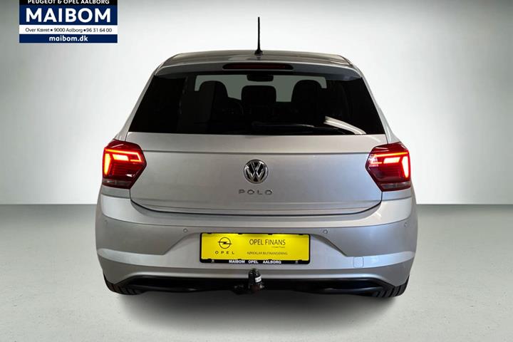 Sølv VW Polo fra 2020