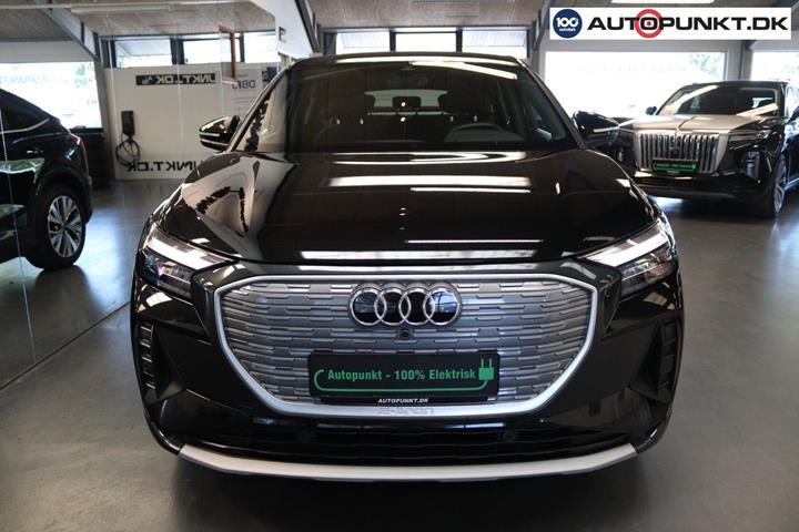 Sort Audi Q4 e-tron fra 2025
