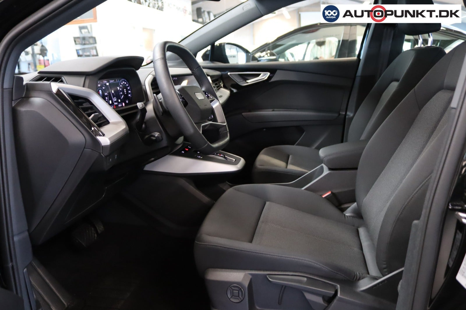 Sort Audi Q4 e-tron fra 2025