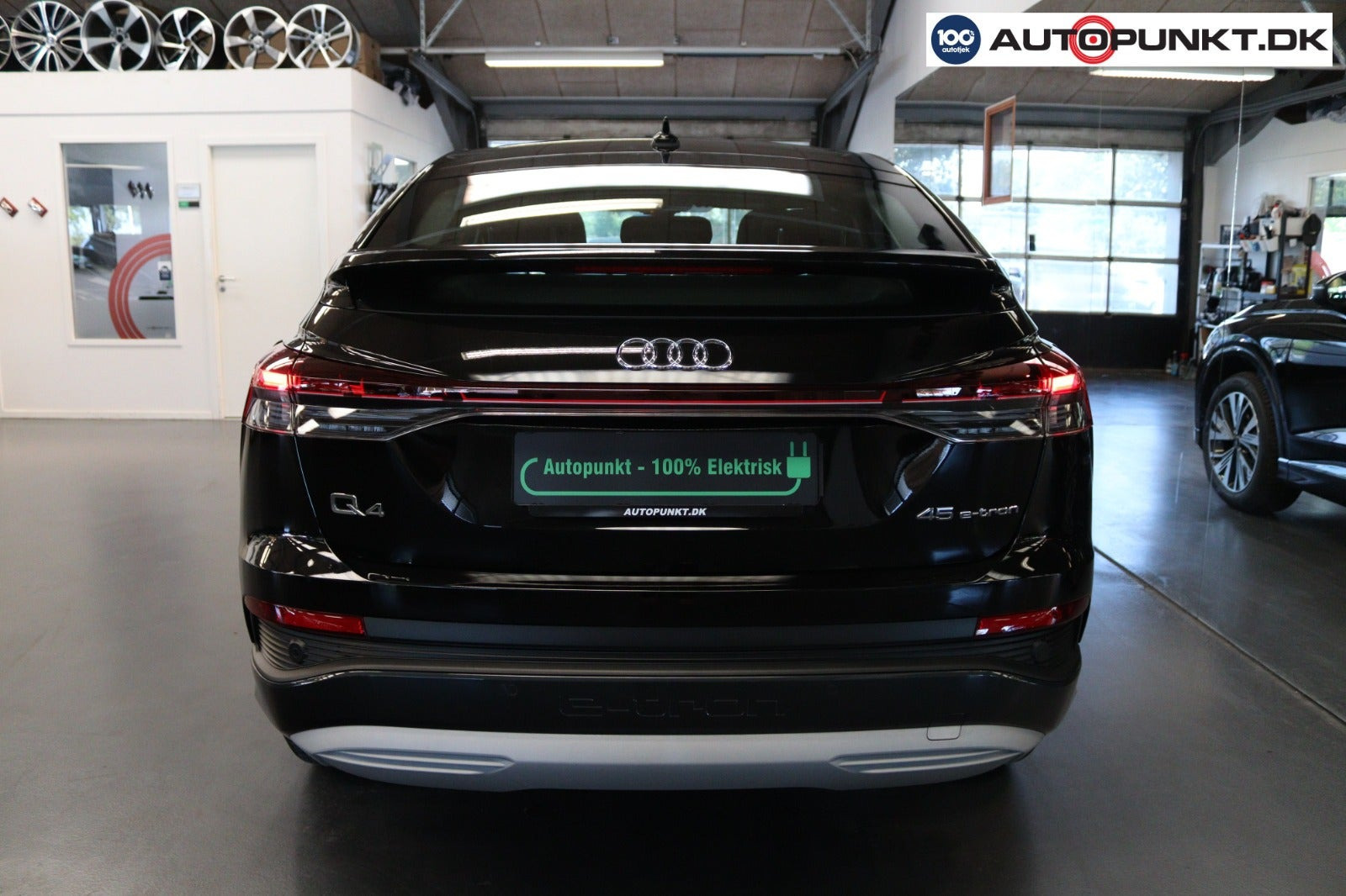 Sort Audi Q4 e-tron fra 2025