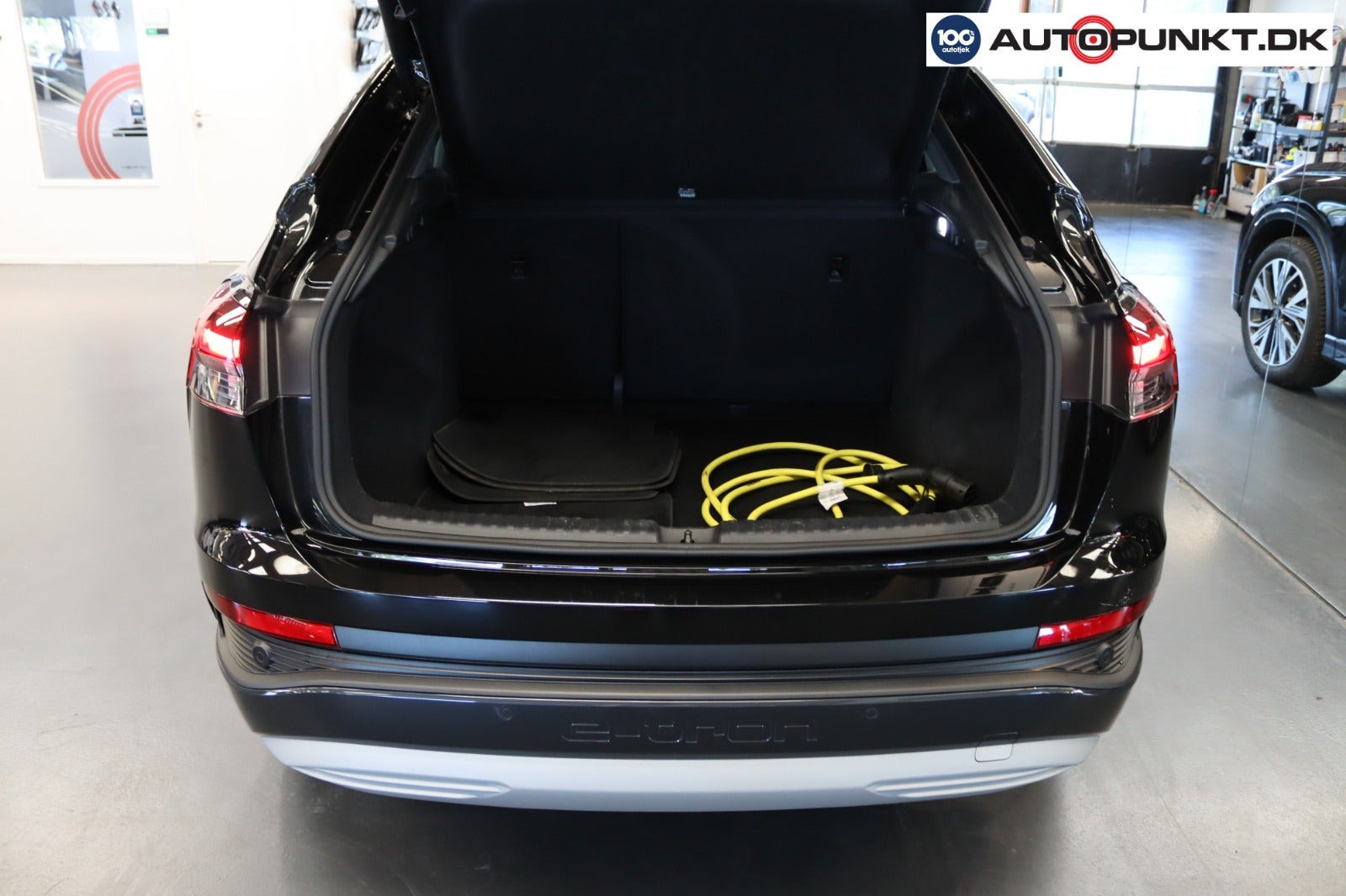 Sort Audi Q4 e-tron fra 2025