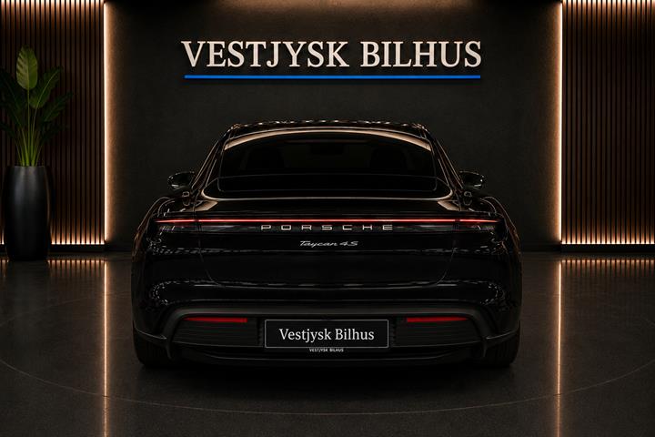 Sort Porsche Taycan 4S fra 2020