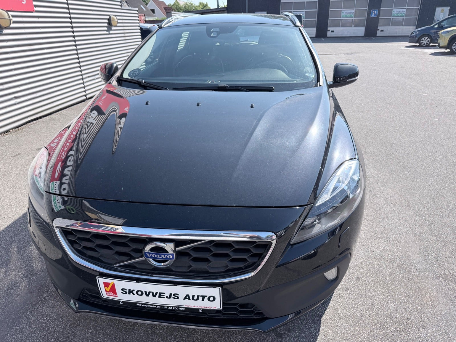 Sort Volvo V40 CC fra 2015
