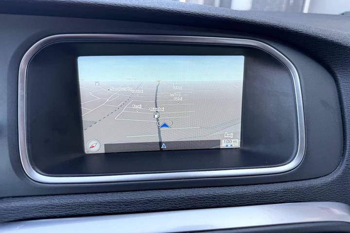 Sort Volvo V40 CC fra 2015