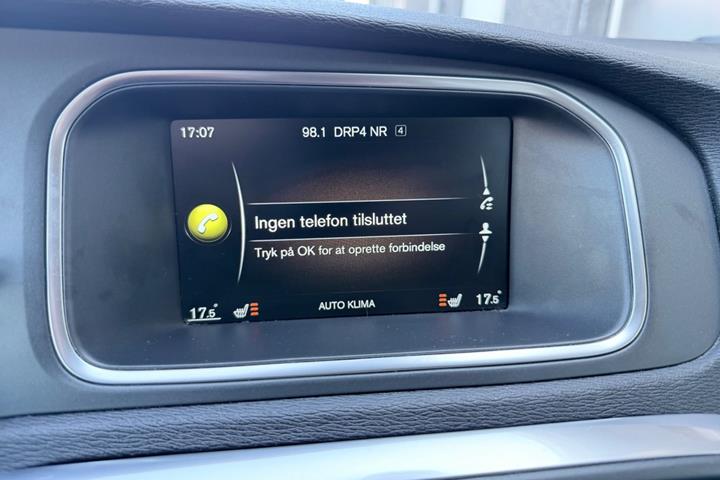 Sort Volvo V40 CC fra 2015
