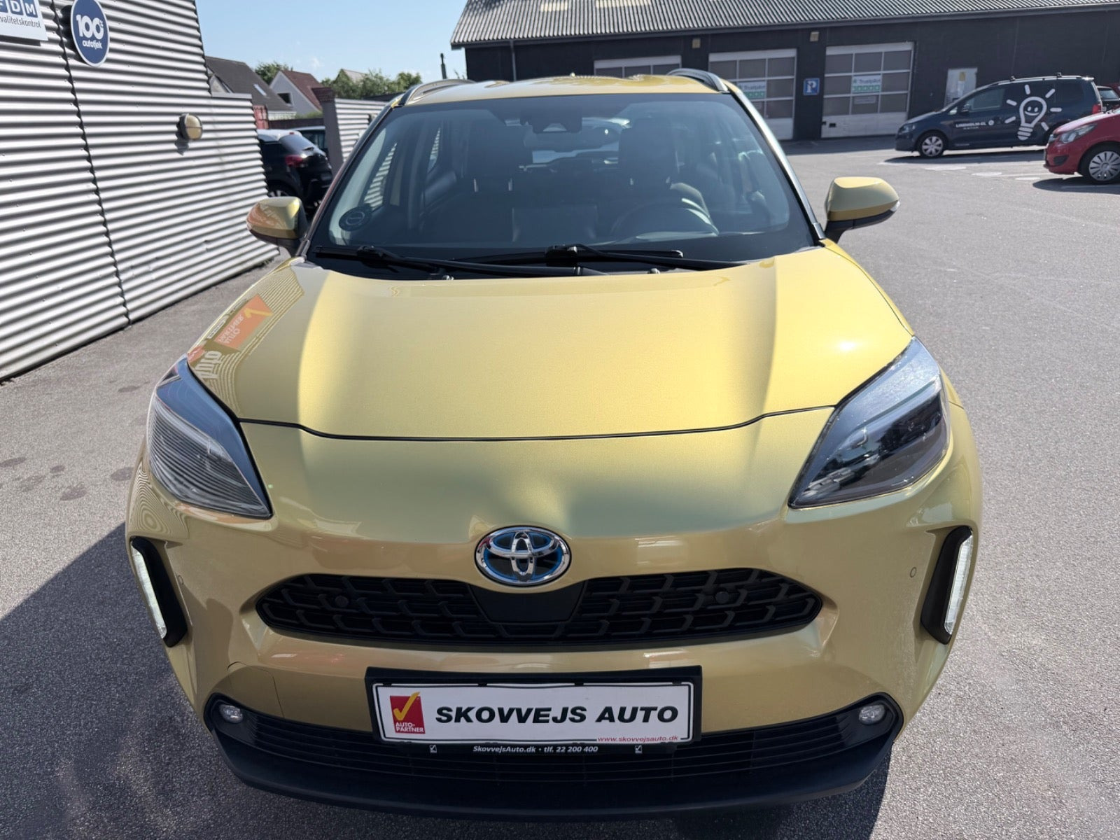 Gul Toyota Yaris Cross fra 2022