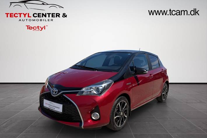 Rød Toyota Yaris fra 2017