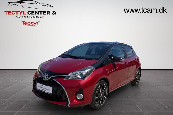 Rød Toyota Yaris fra 2017