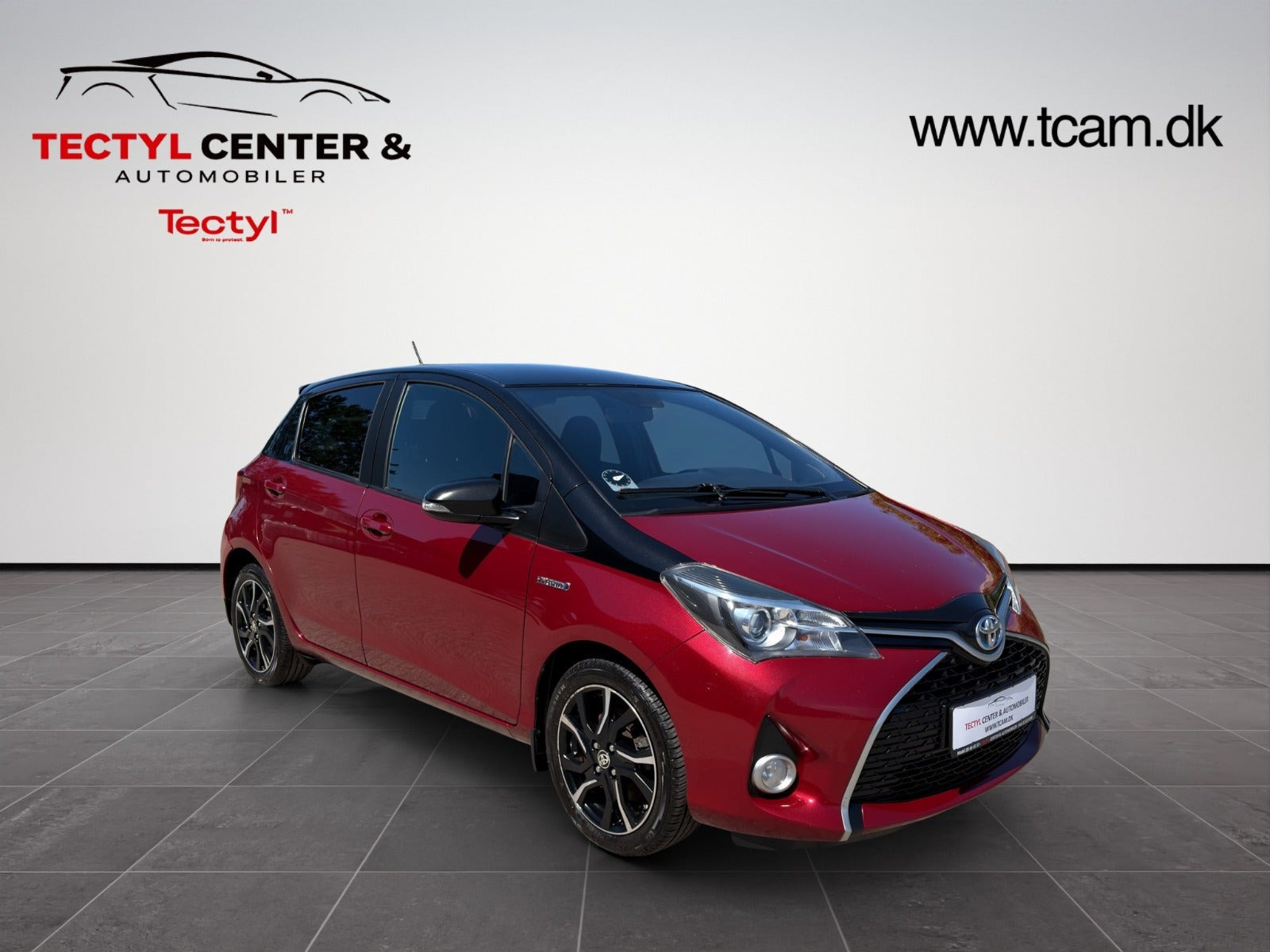 Rød Toyota Yaris fra 2017