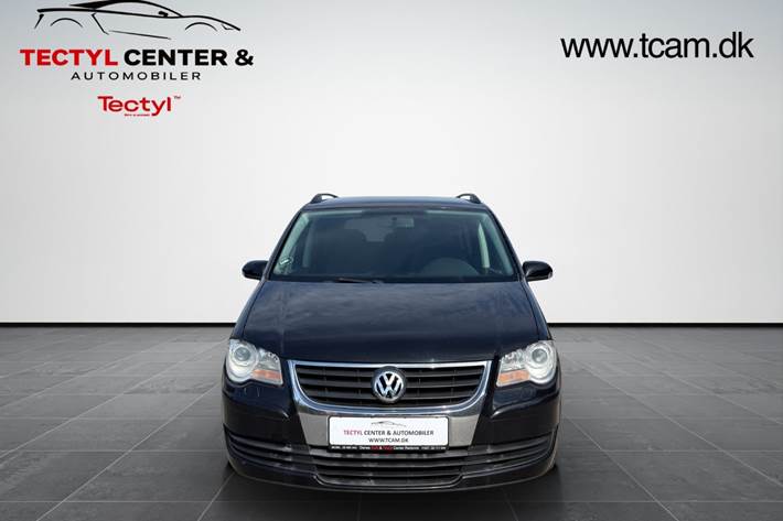 Sort VW Touran fra 2009